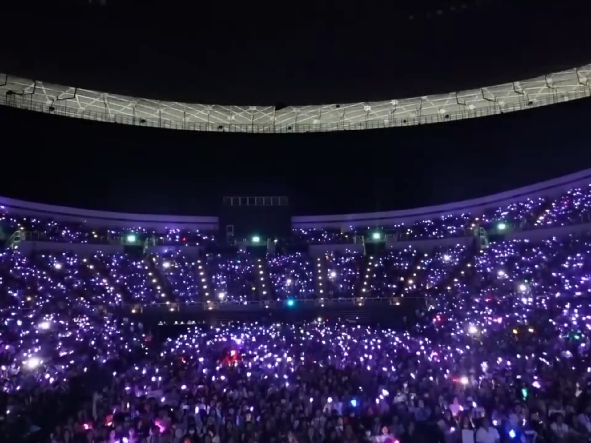 开云下载-TSM横扫C9，BDD开启传奇时刻顶尖较量全球总决赛，让粉丝疯狂欢呼