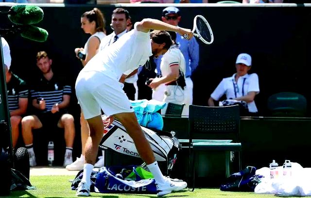 澳网轻取温网，西西帕斯点燃赛场